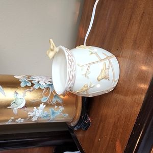 NIB SCENTSY Warmer- Nature's Haven